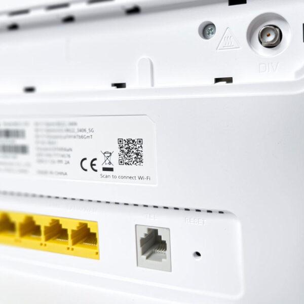 مودم رومیزی Huawei مدل B622-335 TD-LTE