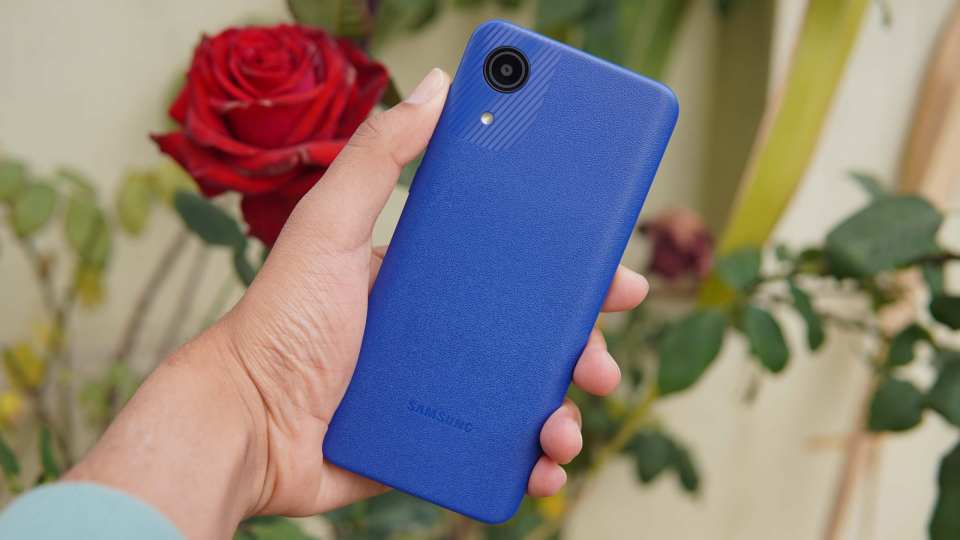 گوشی موبایل سامسونگ مدل Galaxy A03 Core (RAM2) ظرفیت 32GB 7 گوشی موبایل سامسونگ مدل Galaxy A03 Core (RAM2) ظرفیت 32GB