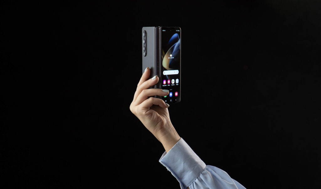 گوشی موبایل سامسونگ مدل Galaxy Z Fold4 دو سیم کارت ظرفیت 256 گیگابایت و رم 12 گیگابایت 5 گوشی موبایل سامسونگ مدل Galaxy Z Fold4 5G (RAM 12) ظرفیت 256GB