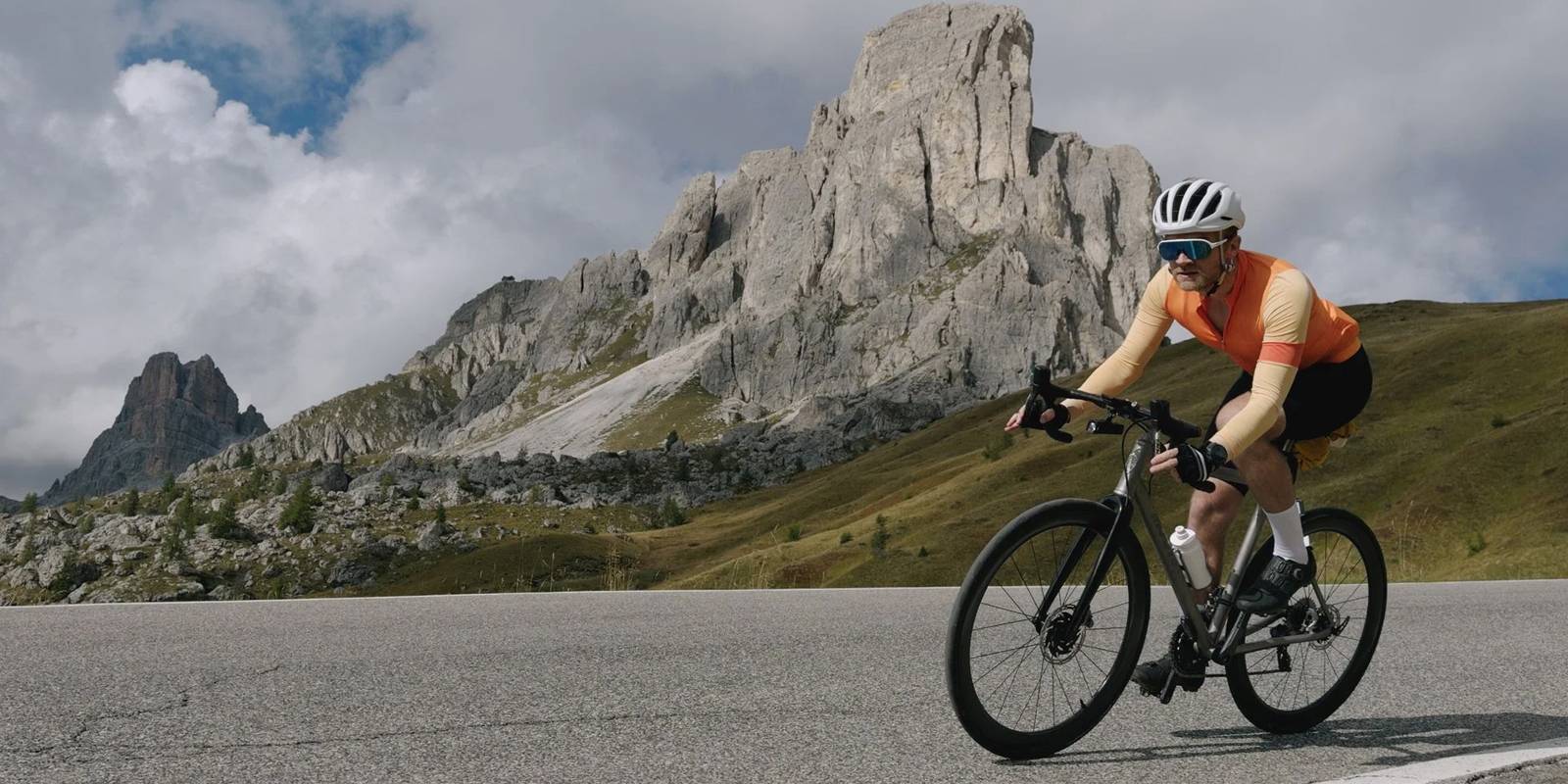 گوشی موبایل اپل مدل iPhone 17 Pro ZAA تک سیم کارت + eSim ظرفیت 256 گیگابایت و رم 12 گیگابایت - نات اکتیو (کارکرده) 15 گوشی موبایل اپل مدل iPhone 17 Pro ZAA تک سیم کارت + eSim ظرفیت 256 گیگابایت و رم 12 گیگابایت - نات اکتیو (کارکرده)